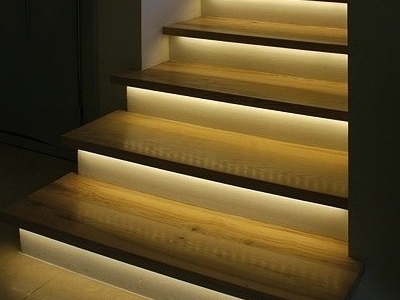 Подсветка лестницы: идеи освещения ступенек | LP